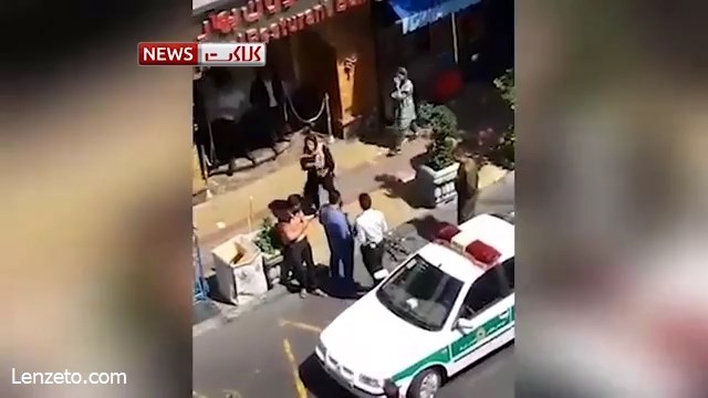 فیلم  حمله عجیب یک خانم به پلیس نیروی انتظامی