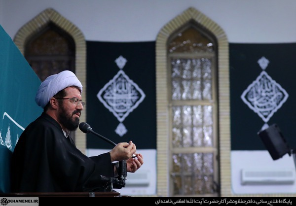 کلیپ سخنان شفاف و صریح حجت الاسلام عالی در نقد حسن روحانی در بیت رهبری و در حضور رییس جمهور
